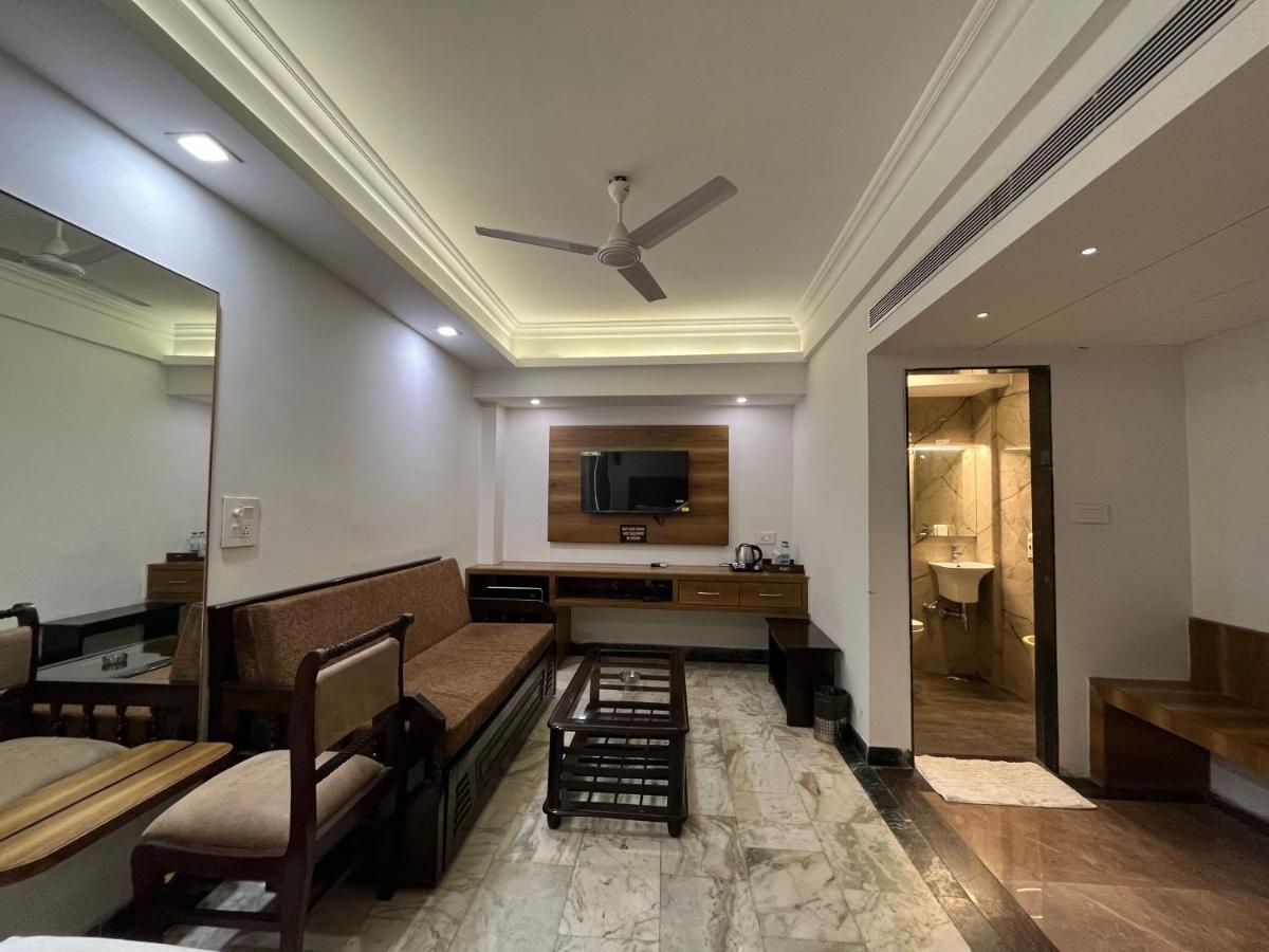 Hotel Moti Palace Agra  Bagian luar foto