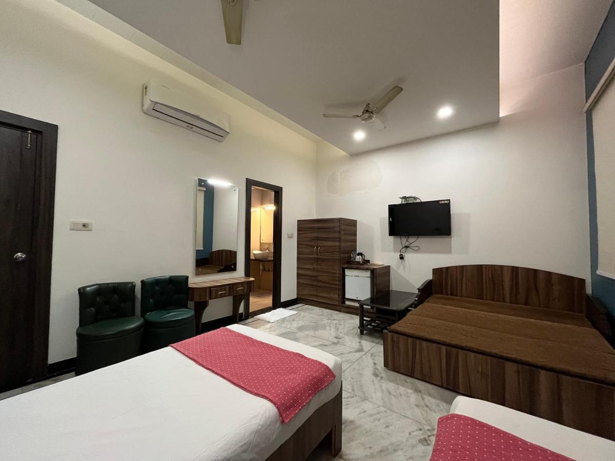 Hotel Moti Palace Agra  Bagian luar foto