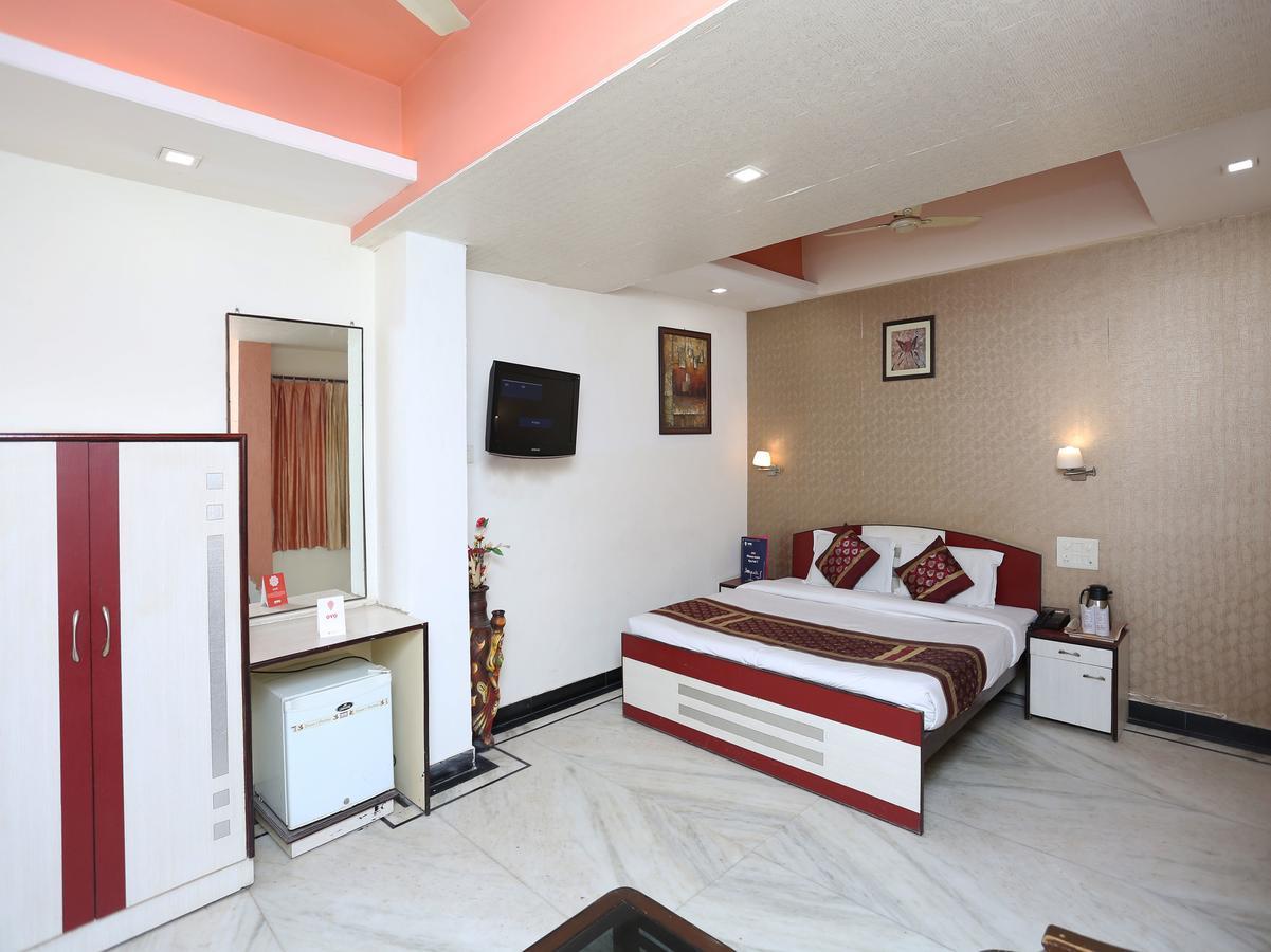 Hotel Moti Palace Agra  Bagian luar foto
