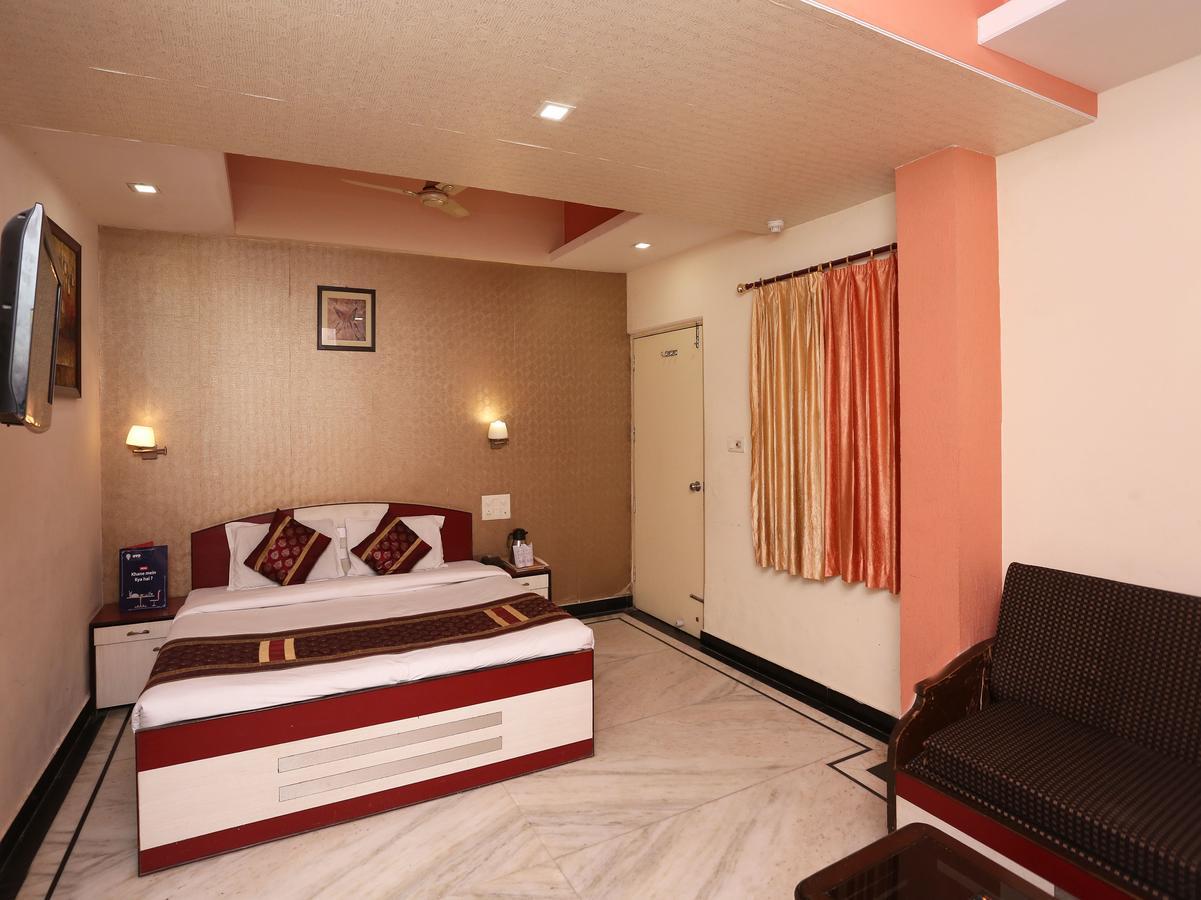 Hotel Moti Palace Agra  Bagian luar foto