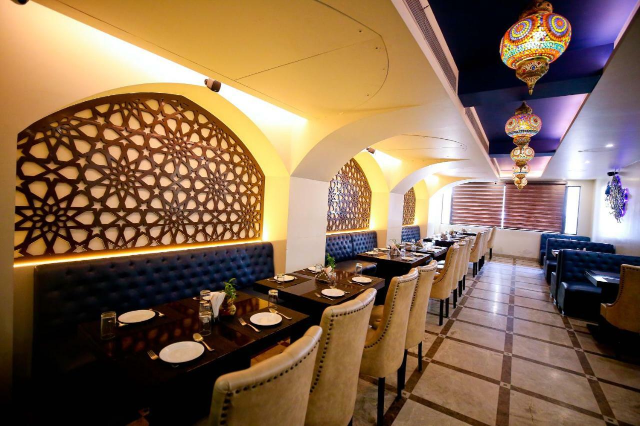 Hotel Moti Palace Agra  Bagian luar foto