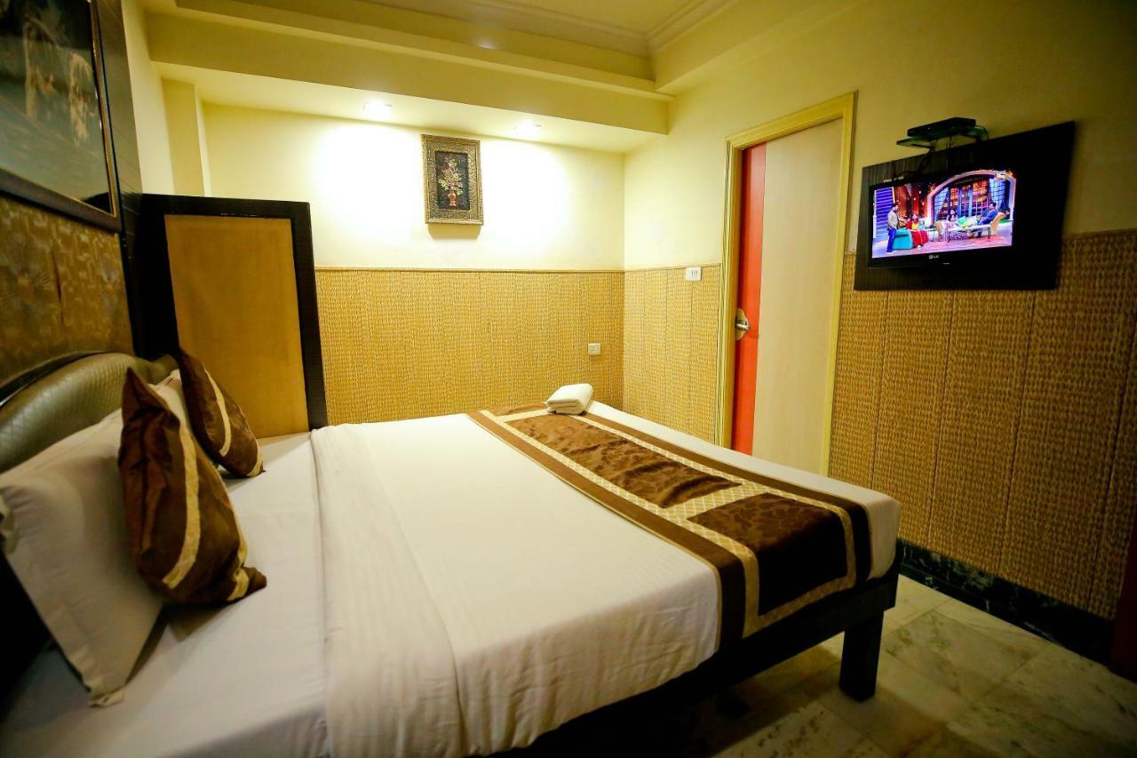 Hotel Moti Palace Agra  Bagian luar foto