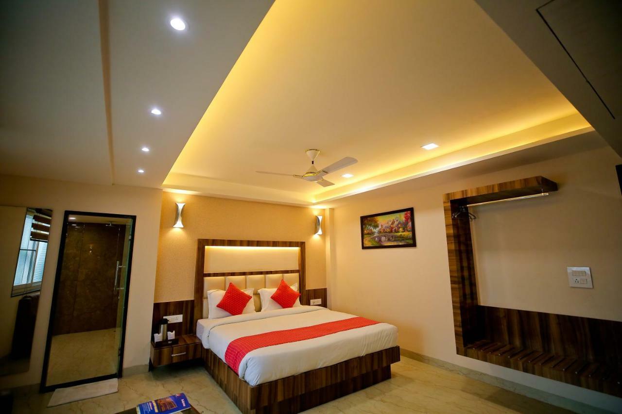 Hotel Moti Palace Agra  Bagian luar foto
