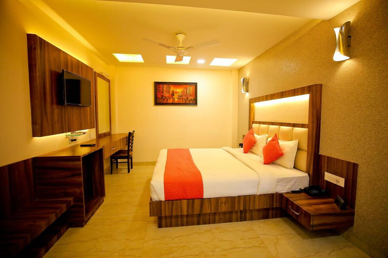 Hotel Moti Palace Agra  Bagian luar foto
