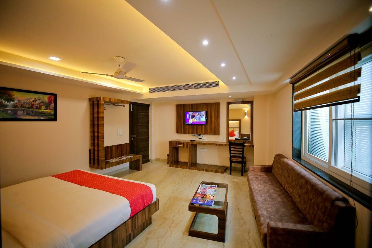Hotel Moti Palace Agra  Bagian luar foto